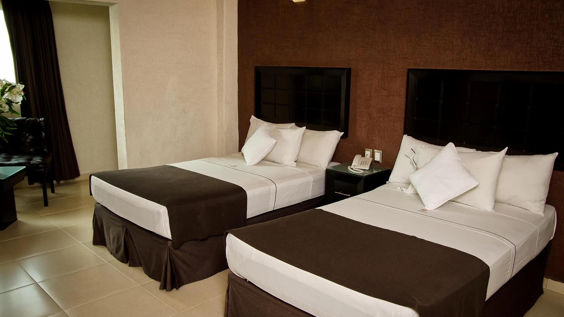 Hotel Portonovo Plaza Centro Guadalajara